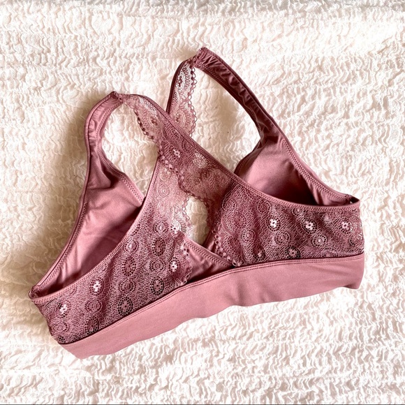 [ Sold ] Gillian & O’Malley Laceback Lounge Bralette, Size Large - Picture 2 of 6